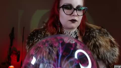 Snapshot of amanita__pantherina chatting on 19, 12, 2024 Goddess Amanita online show from 19, 12, 2024