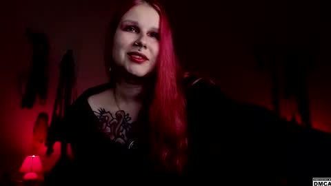 Snapshot of amanita__pantherina chatting on 14, 10, 2025 Goddess Amanita online show from 14, 10, 2025