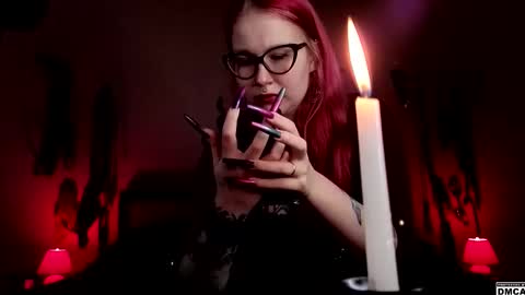 Snapshot of amanita__pantherina chatting on 15, 12, 2025 Goddess Amanita online show from 15, 12, 2025