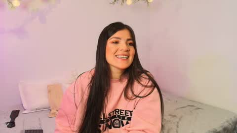 Amara Vega  online show from 15, 12, 2025