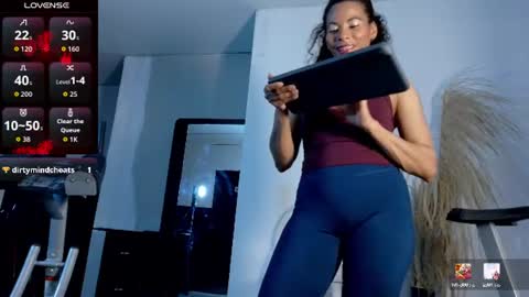 Snapshot of amara_vex chatting on 7, 7, 2026 amara_vex online show from 7, 7, 2026