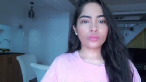 Amariah Holly online show from 10, 3, 2025