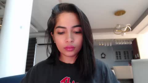 Amariah Holly online show from 8, 10, 2025