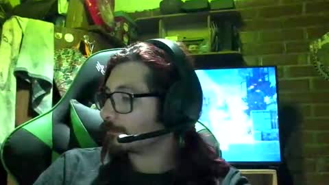 Snapshot of amaru_bf_experience chatting on 16, 11, 2025 Amaru online show from 16, 11, 2025