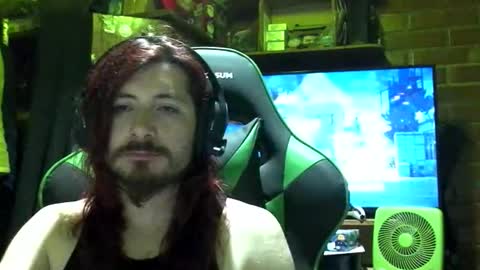 Snapshot of amaru_bf_experience chatting on 26, 11, 2025 Amaru online show from 26, 11, 2025