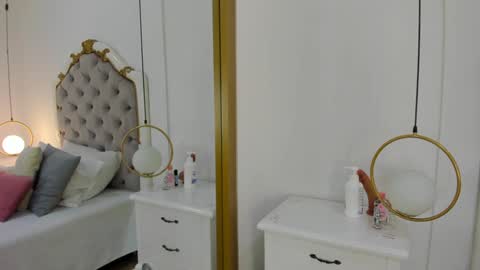 Sara online show from 26, 12, 2024