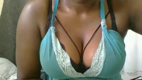 Mia online show from 14, 9, 2025