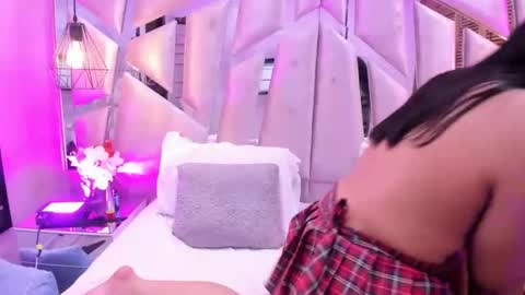 Snapshot of ambarandconnie chatting on 30, 1, 2025 AmbarAndConnie online show from 30, 1, 2025