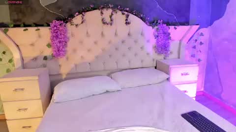 Snapshot of ambardupont_ chatting on 10, 6, 2026 Ambar Dupont online show from 10, 6, 2026