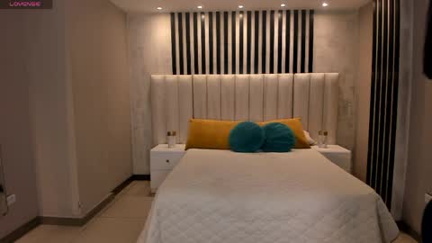 Ambar  online show from 8, 4, 2026