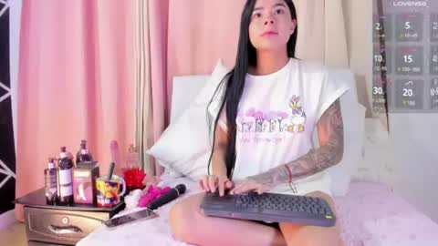 Snapshot of ambarr_stone chatting on 13, 6, 2026 Ambar online show from 13, 6, 2026