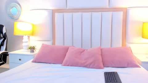 AmbarSantany  online show from 22, 11, 2025