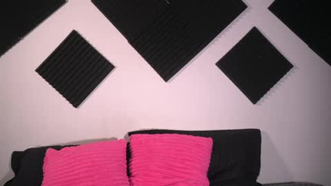 Amber online show from 23, 4, 2026