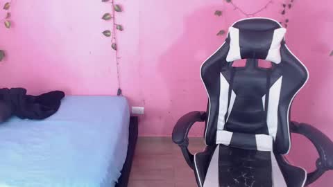 Snapshot of ambel_rose chatting on 22, 2, 2025 ambel_rose online show from 22, 2, 2025