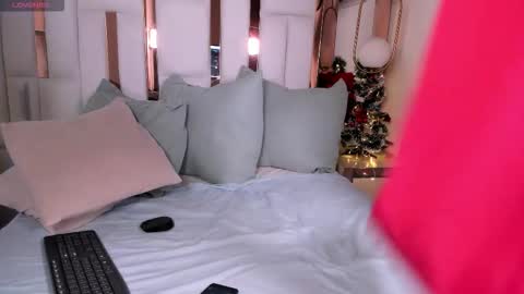 ambel_rose online show from 15, 12, 2025