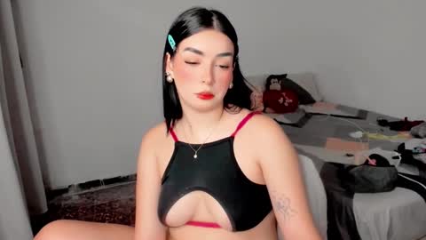 Snapshot of amber_landy1 chatting on 24, 1, 2025 amber online show from 24, 1, 2025