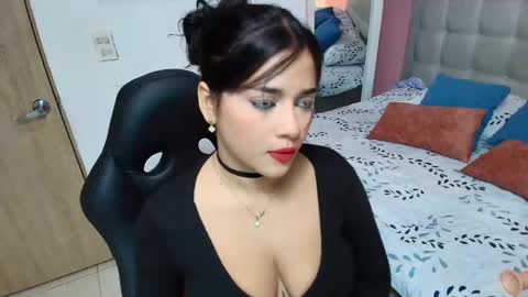 amber_rivas19_ online show from 16, 10, 2025