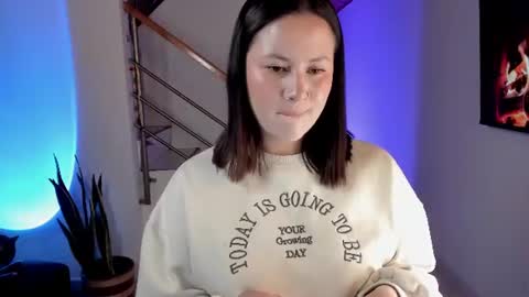 Snapshot of amber_rosewood_ chatting on 5, 7, 2026 Vivi online show from 5, 7, 2026