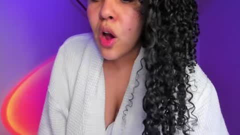Snapshot of amber_smith20 chatting on 3, 5, 2026 find me here --- online show from 3, 5, 2026