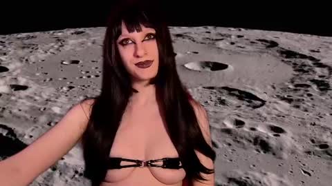 DEMONESS AMBER 666 online show from 28, 6, 2026