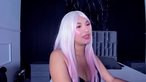 Snapshot of amberashford chatting on 18, 9, 2025 Amber Ashford online show from 18, 9, 2025