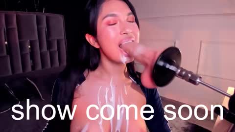 Snapshot of amberashford chatting on 5, 10, 2025 Amber Ashford online show from 5, 10, 2025