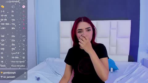 Amber Baker  online show from 13, 12, 2024