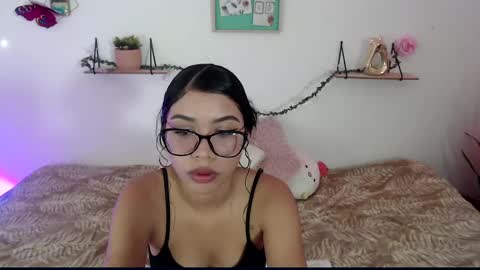 Amber Jeong online show from 4, 1, 2025