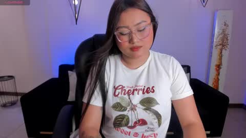 Amber  online show from 4, 3, 2025