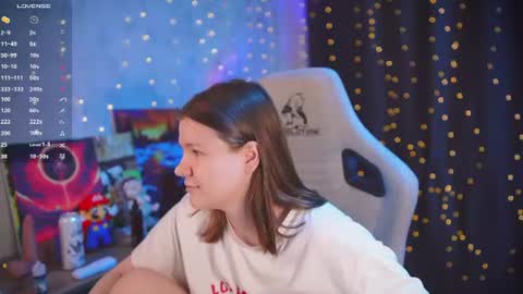 Snapshot of amberlyyy chatting on 17, 6, 2026 my name is Sonya but you can call me your favorite girl 3 online show from 17, 6, 2026