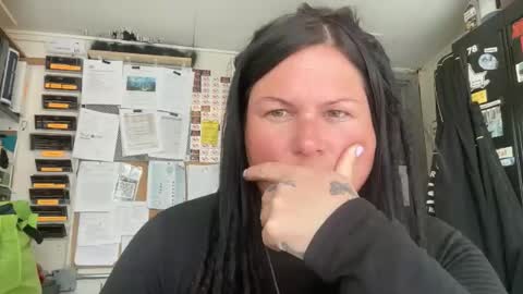 ambermoss7 online show from 23, 4, 2026