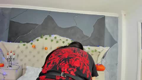 Snapshot of amberrgrey_ chatting on 27, 10, 2025 Amber Grey online show from 27, 10, 2025