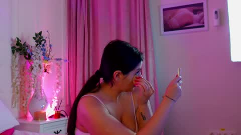 Snapshot of amberseyes chatting on 11, 5, 2026 Amberseyes online show from 11, 5, 2026