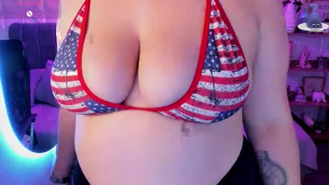 Amber online show from 8, 4, 2026