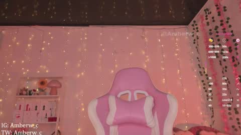 Snapshot of amberw_c chatting on 9, 11, 2025 IG - TW Amberw c online show from 9, 11, 2025