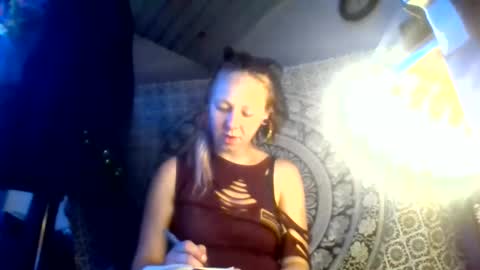 Snapshot of ambionce chatting on 7, 5, 2026 ambionce online show from 7, 5, 2026