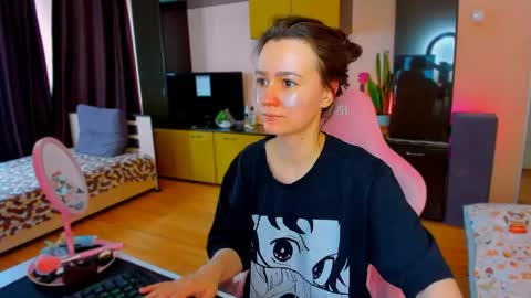 Snapshot of ameli_moon chatting on 29, 5, 2026 Eileen online show from 29, 5, 2026