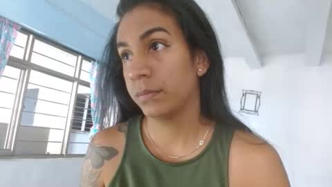 Snapshot of amelia_2023 chatting on 5, 10, 2025 amelia  online show from 5, 10, 2025