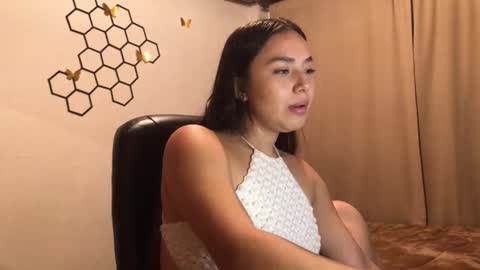 Snapshot of amelia___hall chatting on 25, 10, 2025 Amelia online show from 25, 10, 2025