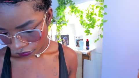 Amelia Adams online show from 30, 6, 2026