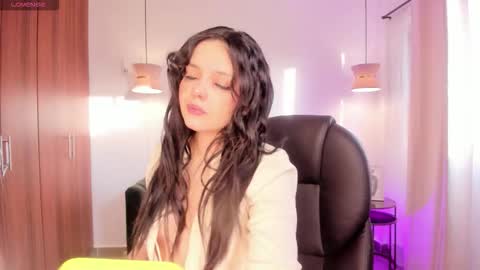 amelia online show from 12, 9, 2025