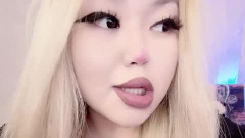 Amelia online show from 3, 3, 2025