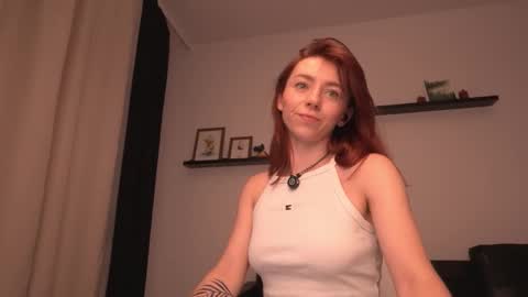 Snapshot of ameliamber0 chatting on 23, 9, 2025 Amelia online show from 23, 9, 2025