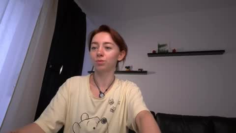 Snapshot of ameliamber0 chatting on 19, 10, 2025 Amelia online show from 19, 10, 2025