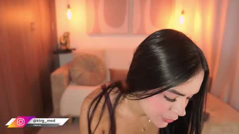    online show from 19, 11, 2025