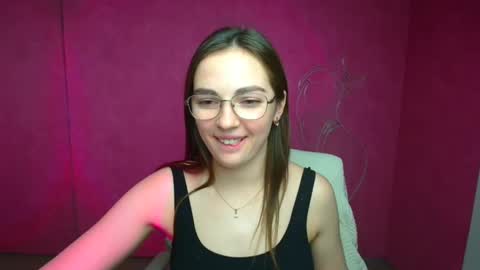 Snapshot of amelie_jackson_ chatting on 4, 12, 2024 Amelie online show from 4, 12, 2024
