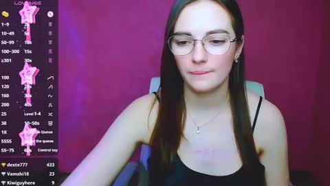 Snapshot of amelie_jackson_ chatting on 6, 1, 2025 Amelie online show from 6, 1, 2025