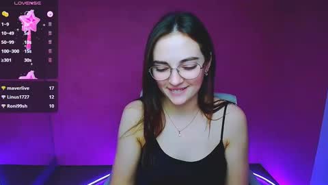 Snapshot of amelie_jackson_ chatting on 7, 1, 2025 Amelie online show from 7, 1, 2025