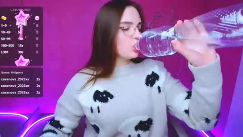 Snapshot of amelie_jackson_ chatting on 26, 1, 2025 Amelie online show from 26, 1, 2025