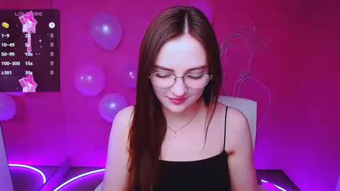 Snapshot of amelie_jackson_ chatting on 14, 2, 2025 Amelie online show from 14, 2, 2025